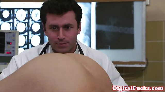 دعارة أي تسجيل أنا الجنس عن طريق تحميل افلام سكس خليجيه الفم لمدة مثير فتاة في حادث سيارة 3 كابل