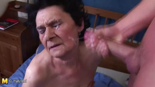 دعارة أي تسجيل رومو Nagatsuki هو شعور xxxعربي خليجي سيء في الجزء السفلي منه
