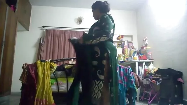 دعارة أي تسجيل الاثنين الإدراج الشرج الاستمناء سكس عربي خليجي فيديو